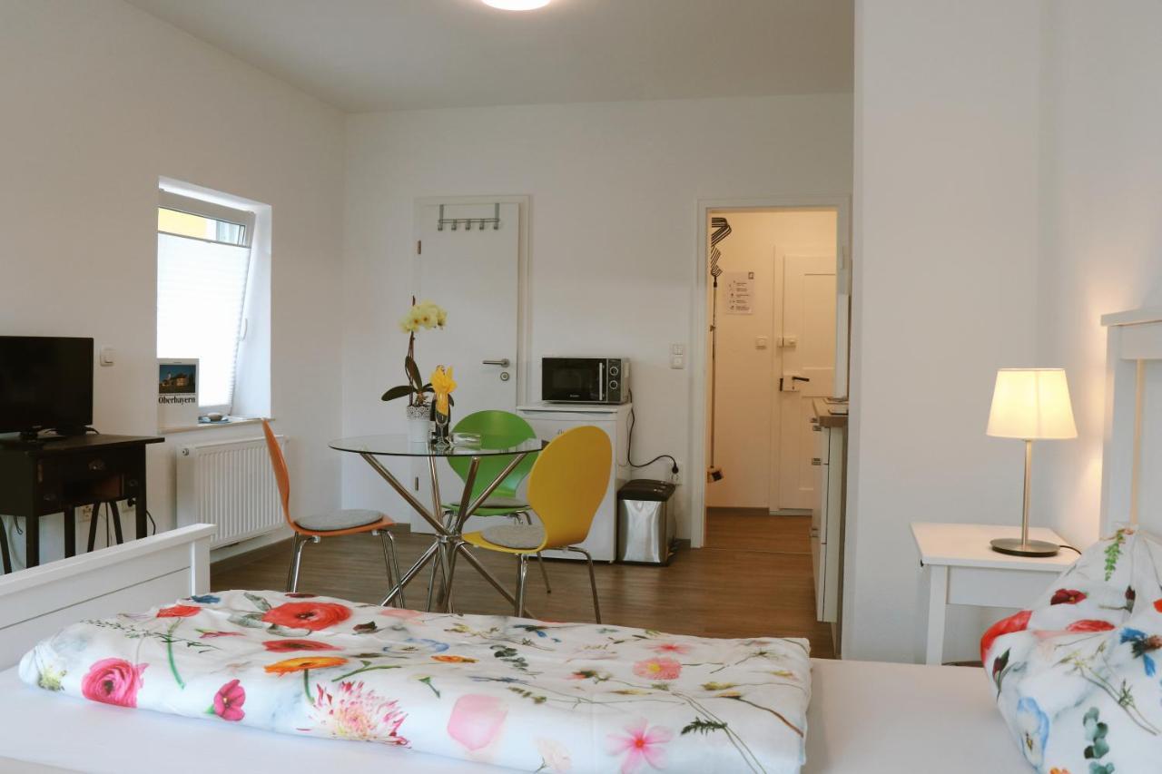 Helles Apartment Fuer 1-2 Pers. Mit Parkplatz Und Wifi Kraiburg am Inn Exteriér fotografie