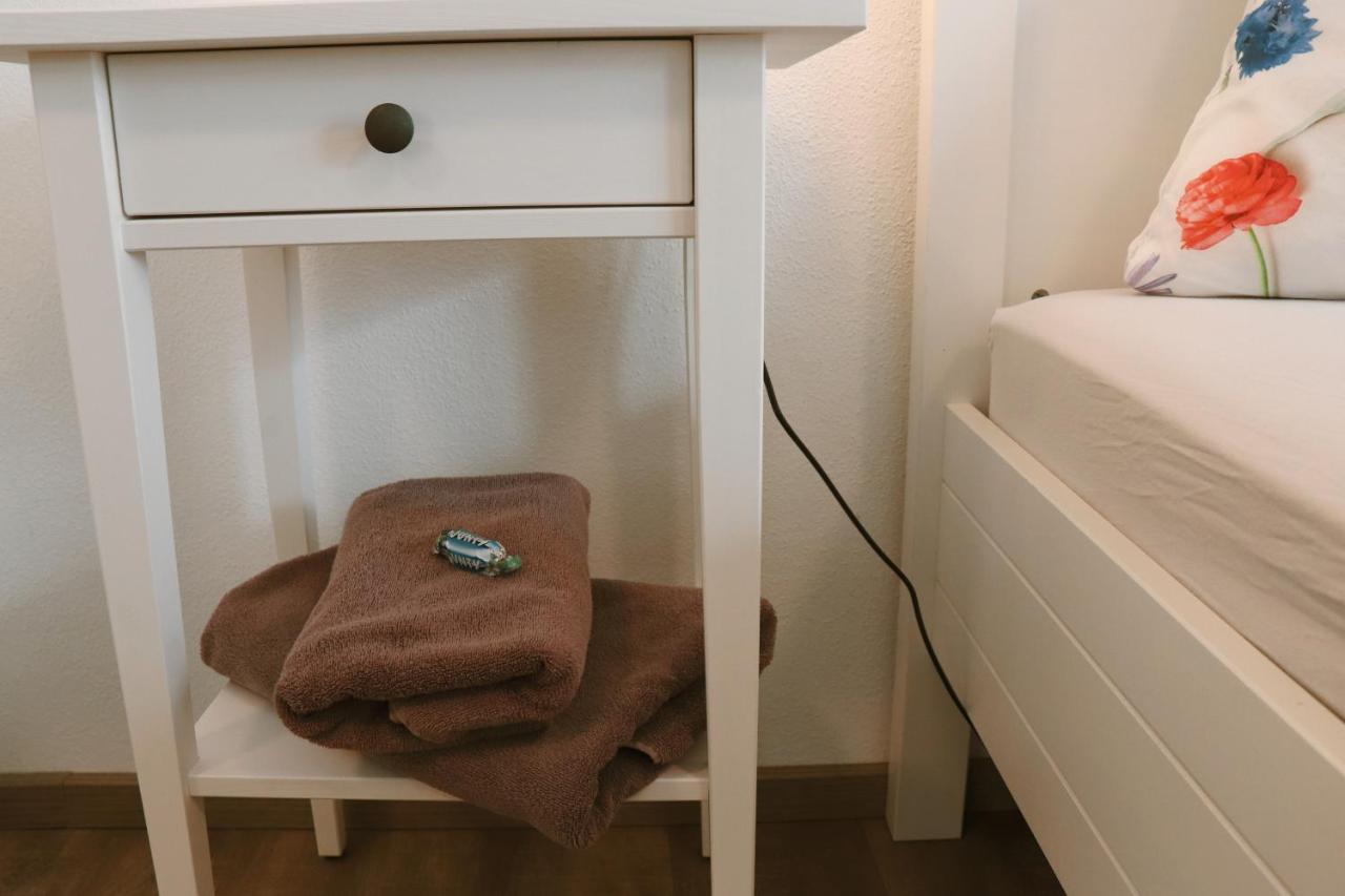 Helles Apartment Fuer 1-2 Pers. Mit Parkplatz Und Wifi Kraiburg am Inn Exteriér fotografie