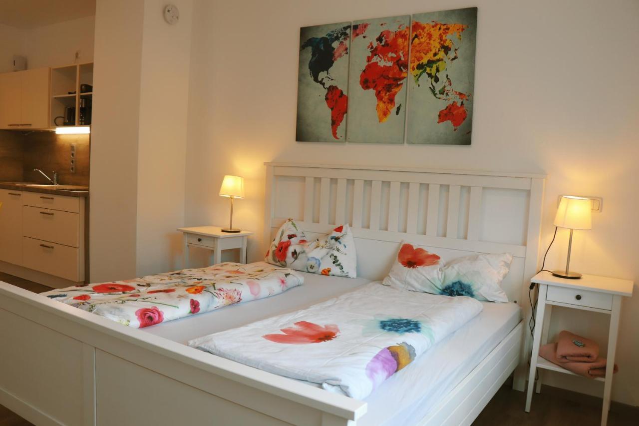 Helles Apartment Fuer 1-2 Pers. Mit Parkplatz Und Wifi Kraiburg am Inn Exteriér fotografie