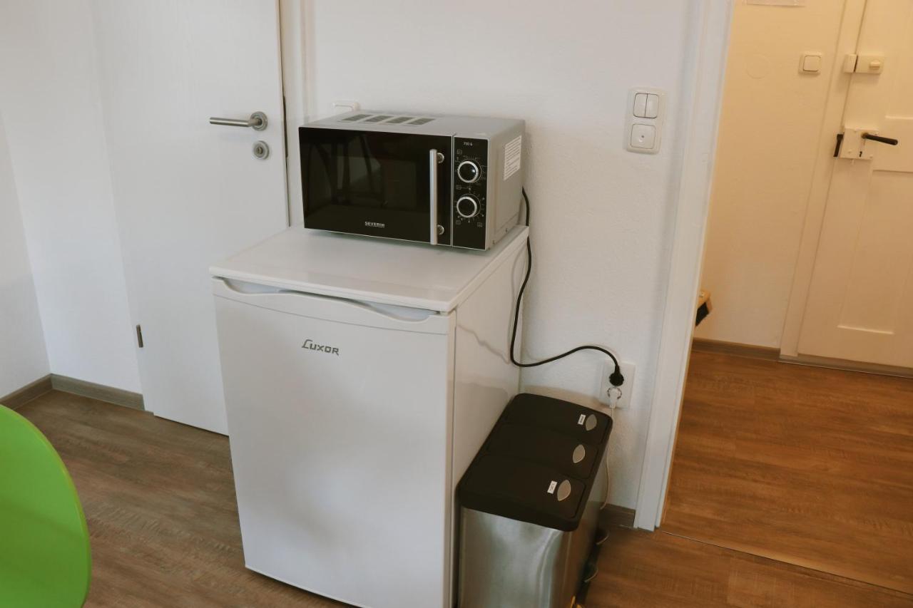 Helles Apartment Fuer 1-2 Pers. Mit Parkplatz Und Wifi Kraiburg am Inn Exteriér fotografie