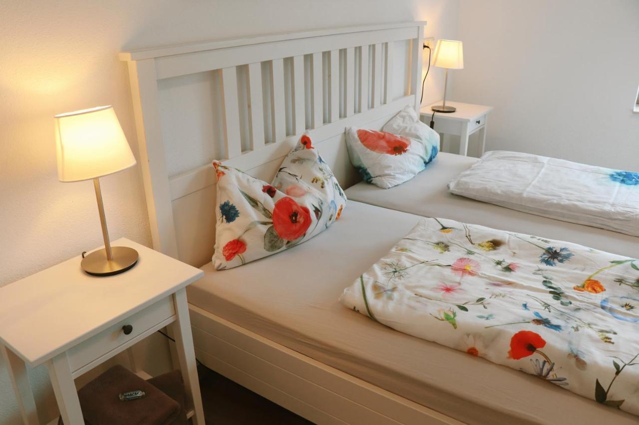 Helles Apartment Fuer 1-2 Pers. Mit Parkplatz Und Wifi Kraiburg am Inn Exteriér fotografie